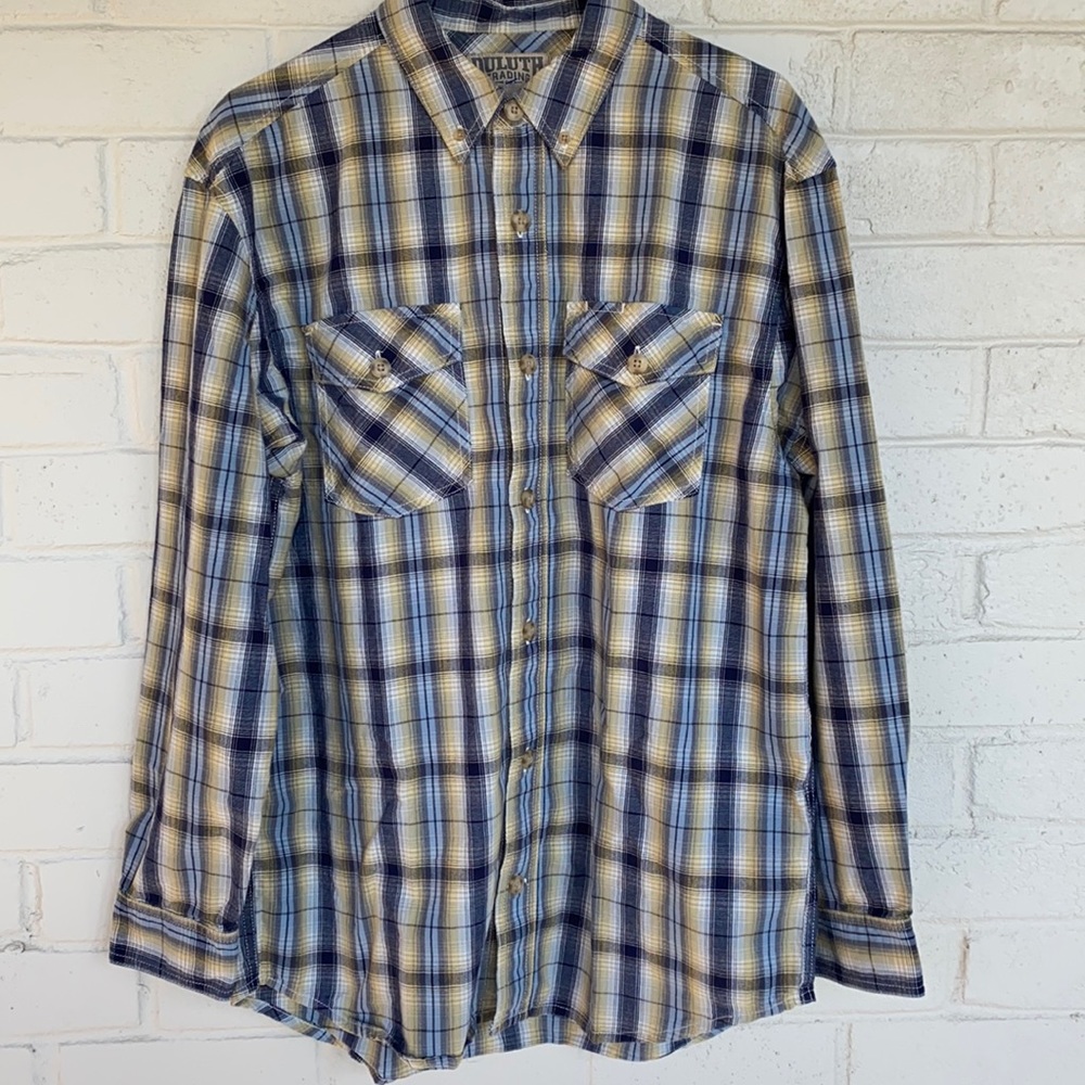 Duluth Trading Co Free Swingin' Chambray Long Sleeve Plaid Shirt